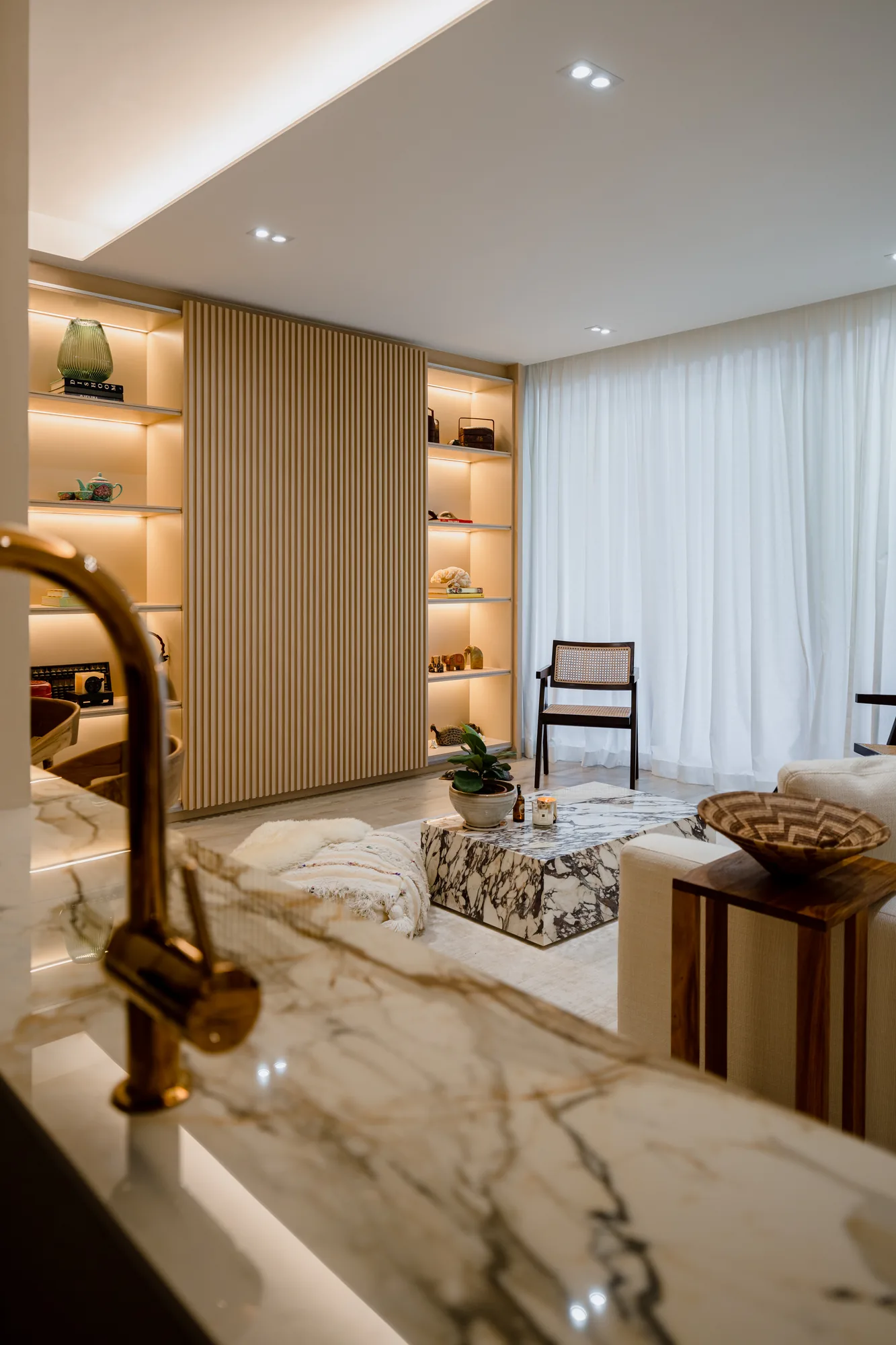 The Rainforest condominium renovation in Choa Chu Kang, Singapore, photograph 17 of 44